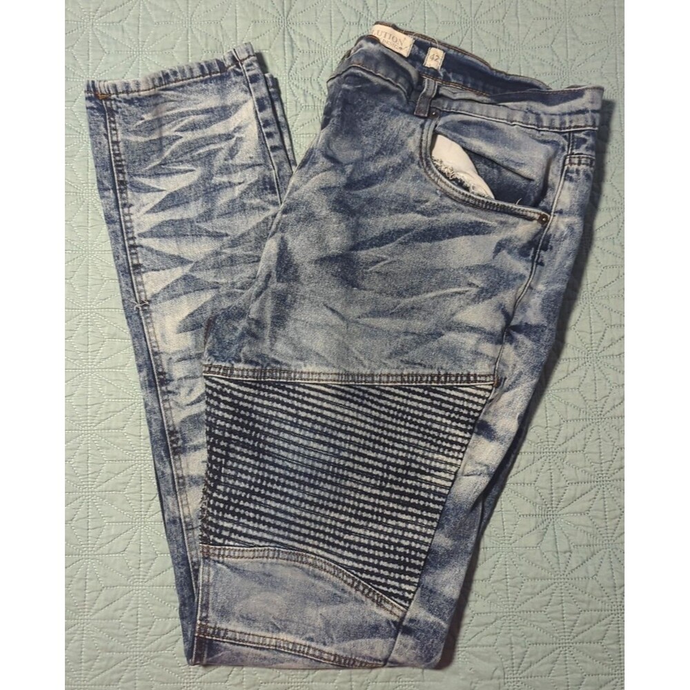 Evolution In Design Men's Jeans 42X32 Straight Leg Light Wash Distressed Denim